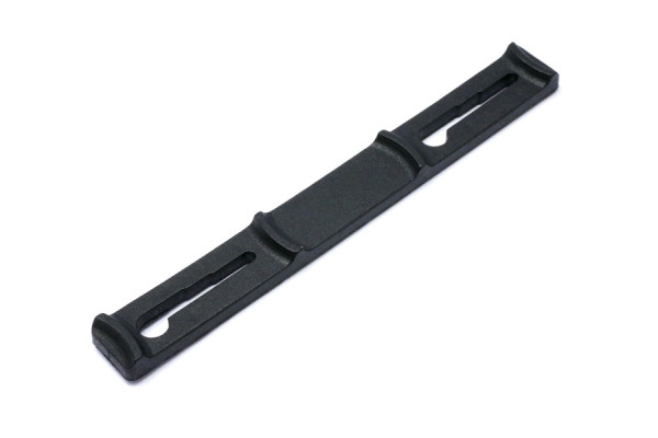 Plastist kinnitusklamber, must